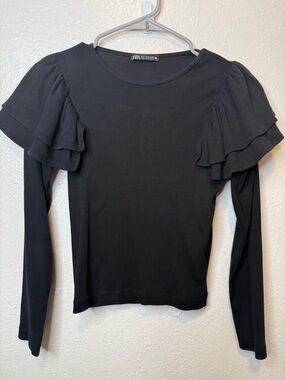 Zara Long Sleeve Ribbed Top Tiered Ruffle Shoulders Black Size Medium Preppy